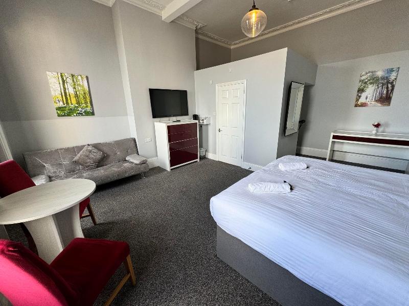 The Jubilee Hotel West - Oda