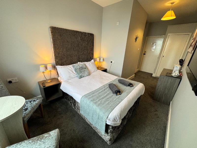 The Jubilee Hotel West - Oda