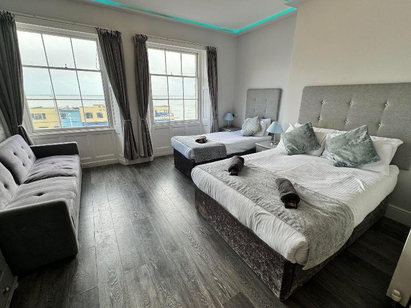 The Jubilee Hotel West - Oda