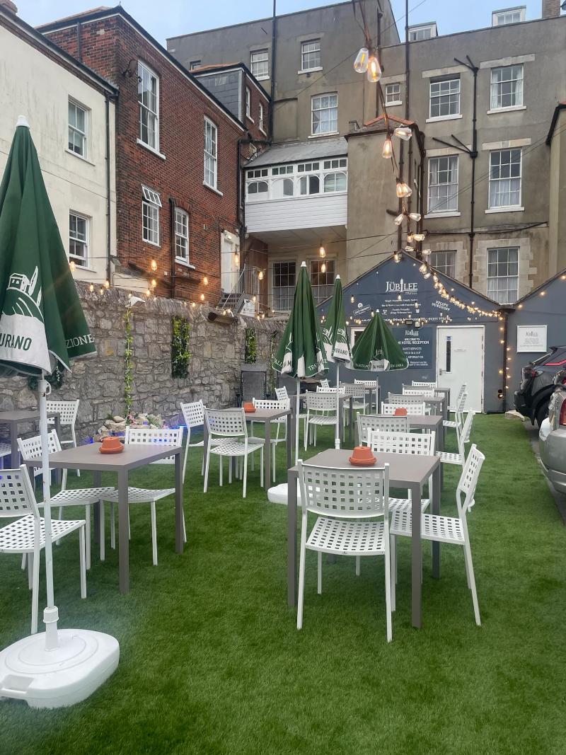 The Jubilee Hotel West - Teras