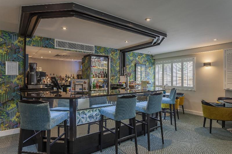 Orsett Hall Hotel and Conference Centre - Bar