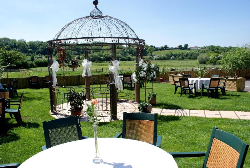 The Old Barn Inn - Genel