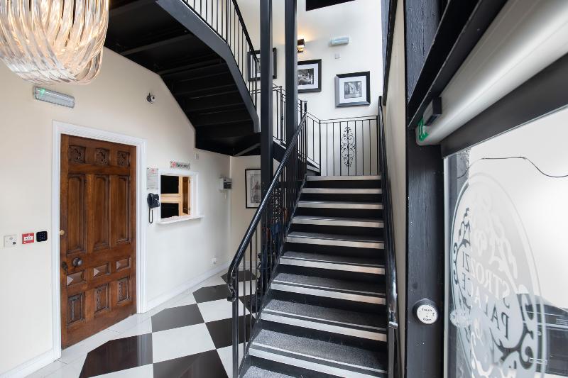 Strozzi Palace Luxury Boutique Suites - Lobi