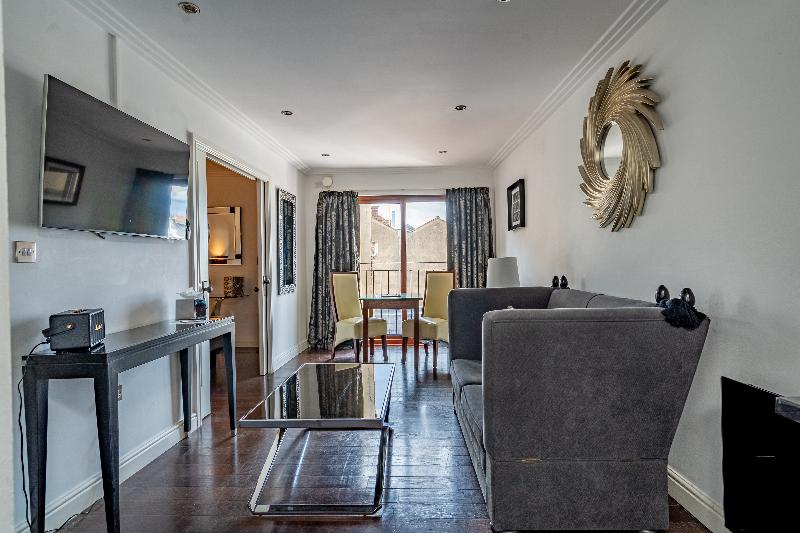 Strozzi Palace Luxury Boutique Suites - Oda