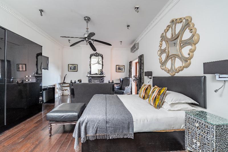 Strozzi Palace Luxury Boutique Suites - Oda
