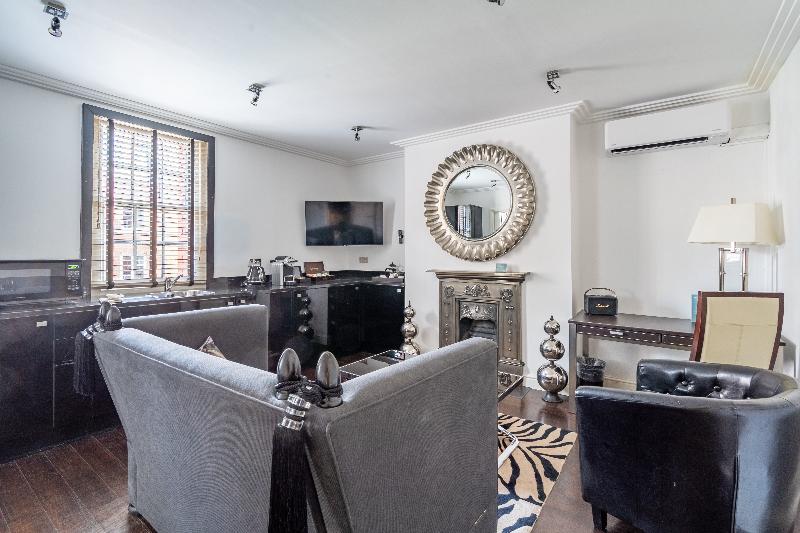 Strozzi Palace Luxury Boutique Suites - Oda