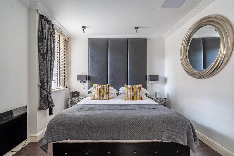 Strozzi Palace Luxury Boutique Suites - Oda
