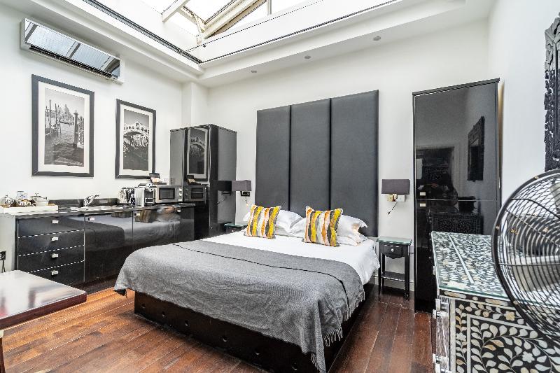Strozzi Palace Luxury Boutique Suites - Oda