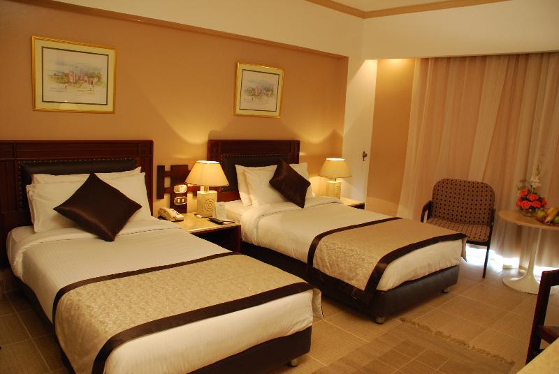 Pyramids Park Resort - Oda