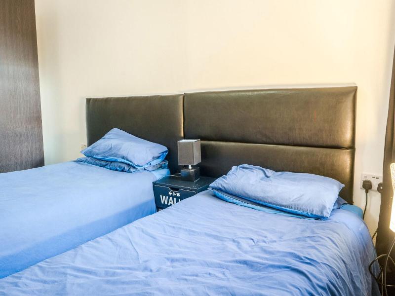 OYO La Tavola Calda Hotel - Oda