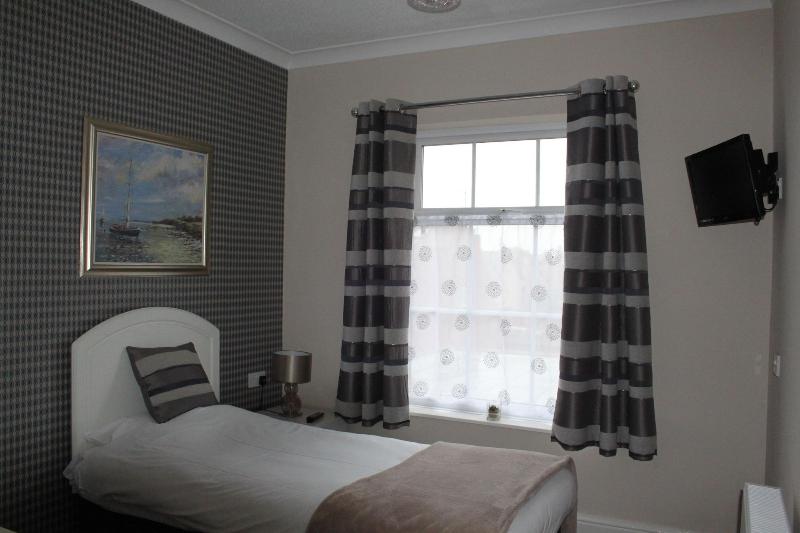 Abbey Grange Hotel - Oda