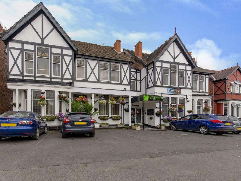 Cotswold Hotel - Genel