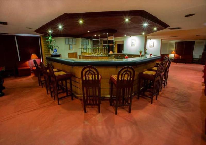 Aracan Eatabe Luxor Hotel - Bar