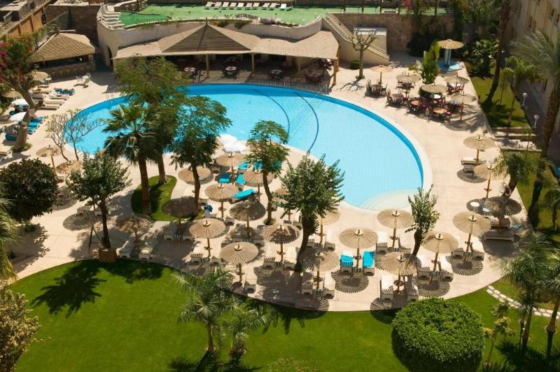 Aracan Eatabe Luxor Hotel - Restoran