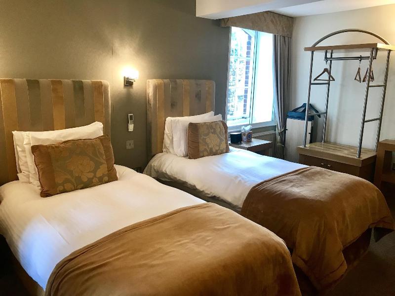 Ennios Boutique Hotel Rooms - Oda