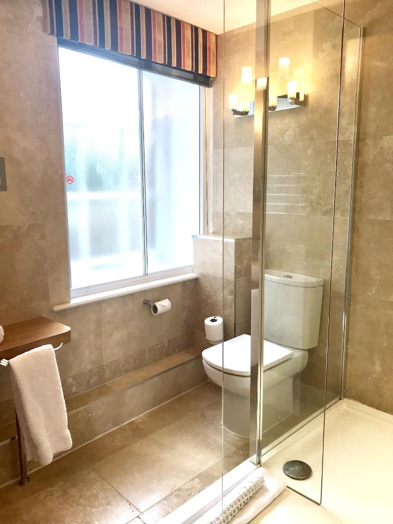 Ennios Boutique Hotel Rooms - Oda