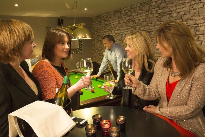 North Kessock Hotel - Bar
