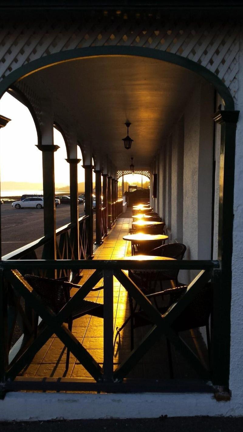 North Kessock Hotel - Teras