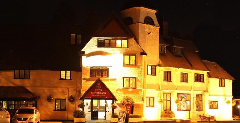 The Devil s Punchbowl Hotel - Genel