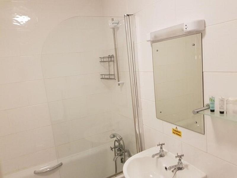 Glan Aber Hotel - Oda