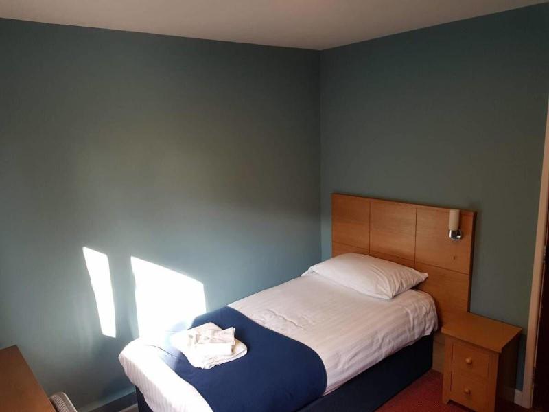 Newark Hotel - Oda