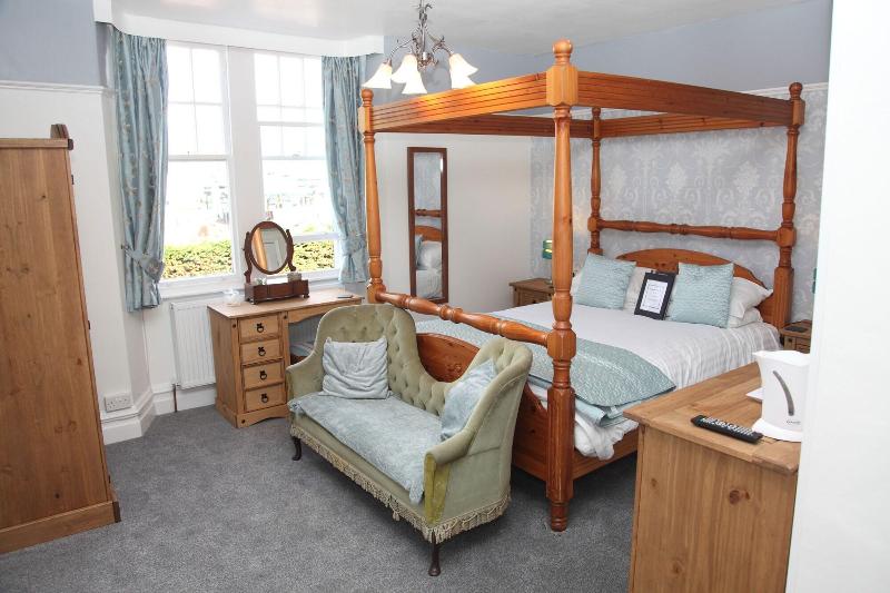 Kirkwood Guest House - Oda