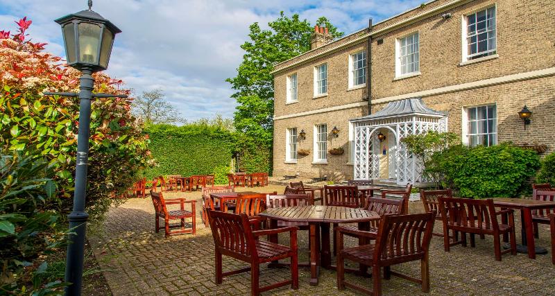 Newtown House Hotel - Genel