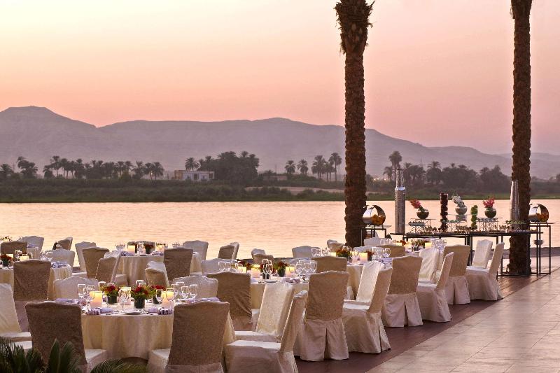 Hilton Luxor Resort & Spa - Restoran