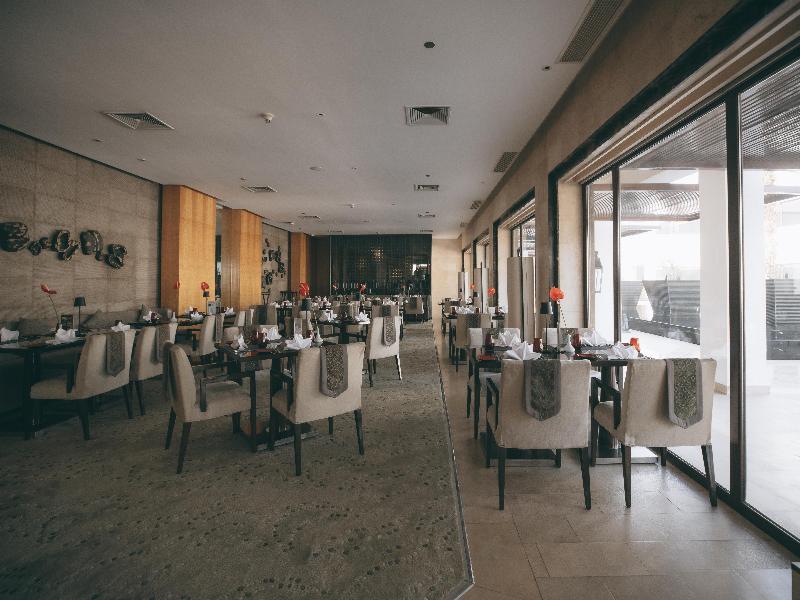 Hilton Luxor Resort & Spa - Restoran