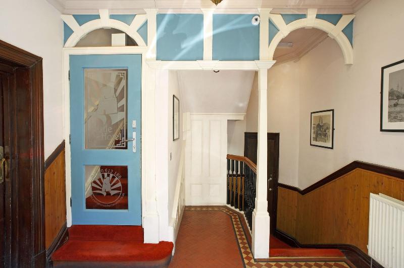 Castle Hotel - Lobi