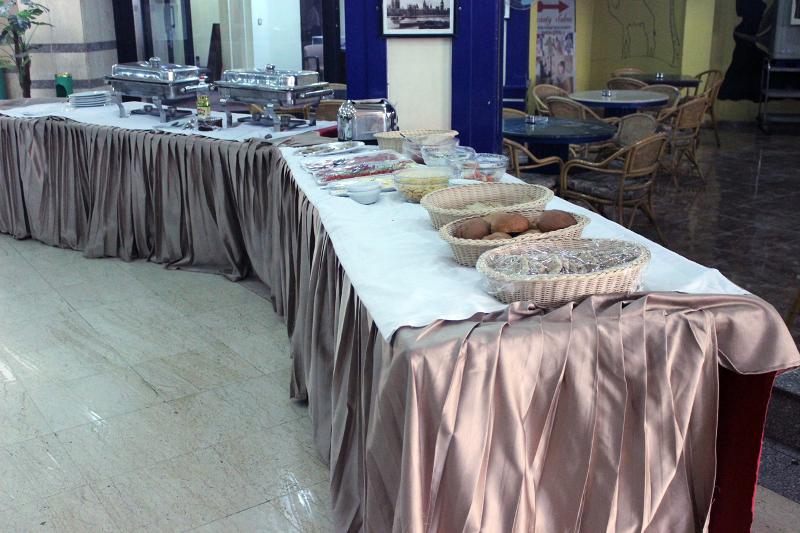 Gaddis Luxor Hotel, Suites and Apartments - Restoran
