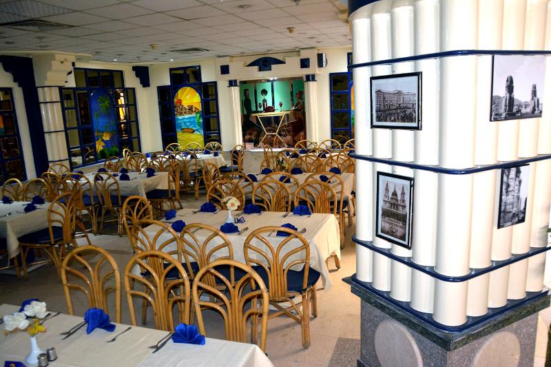 Gaddis Luxor Hotel, Suites and Apartments - Restoran