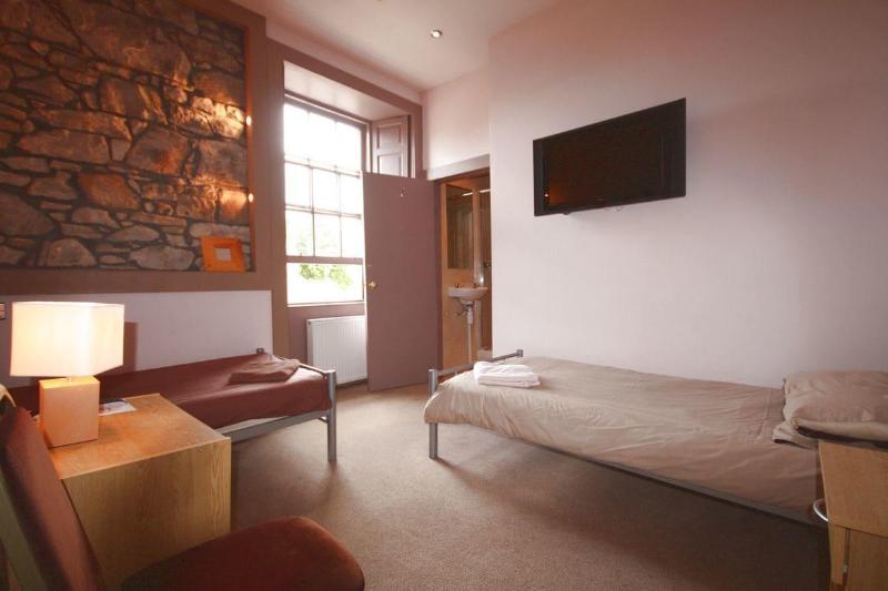 Orchard Hotel - Oda