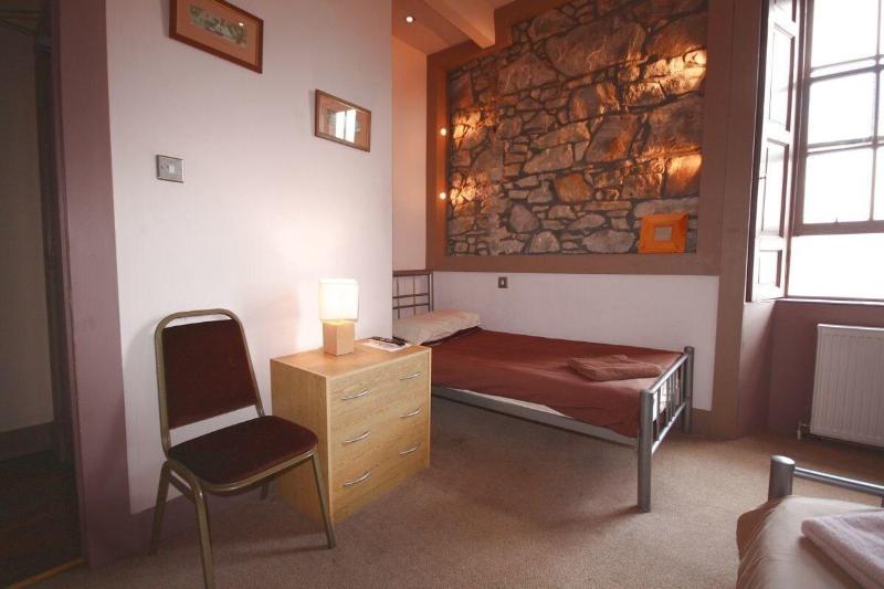 Orchard Hotel - Oda