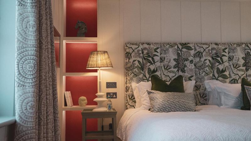 Grosvenor Apartments - PoshPads - Oda