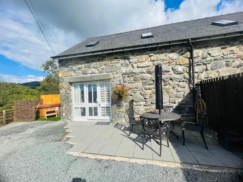 Dolgun Uchaf Guesthouse - Havuz