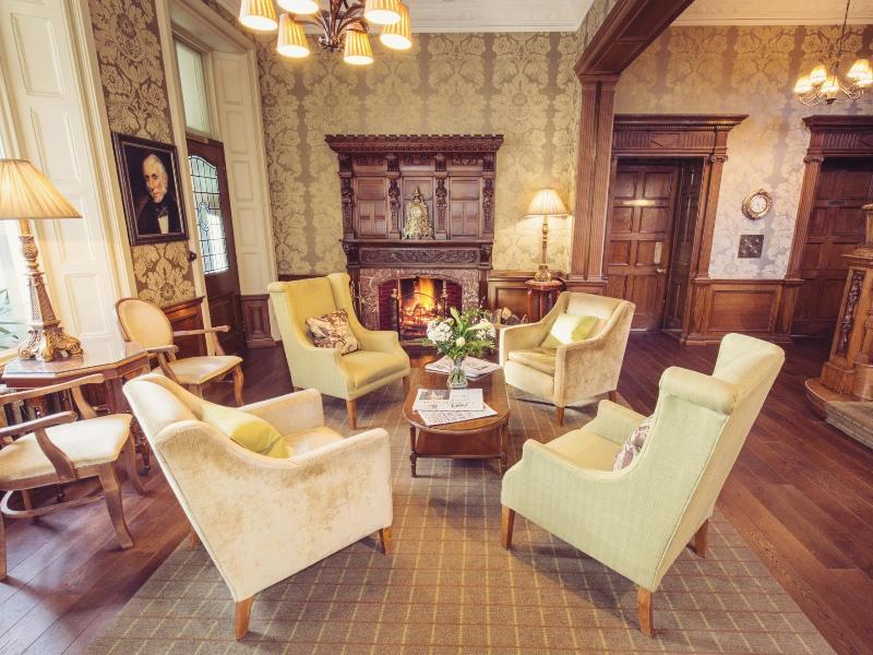 Merewood Country House Hotel - Lobi