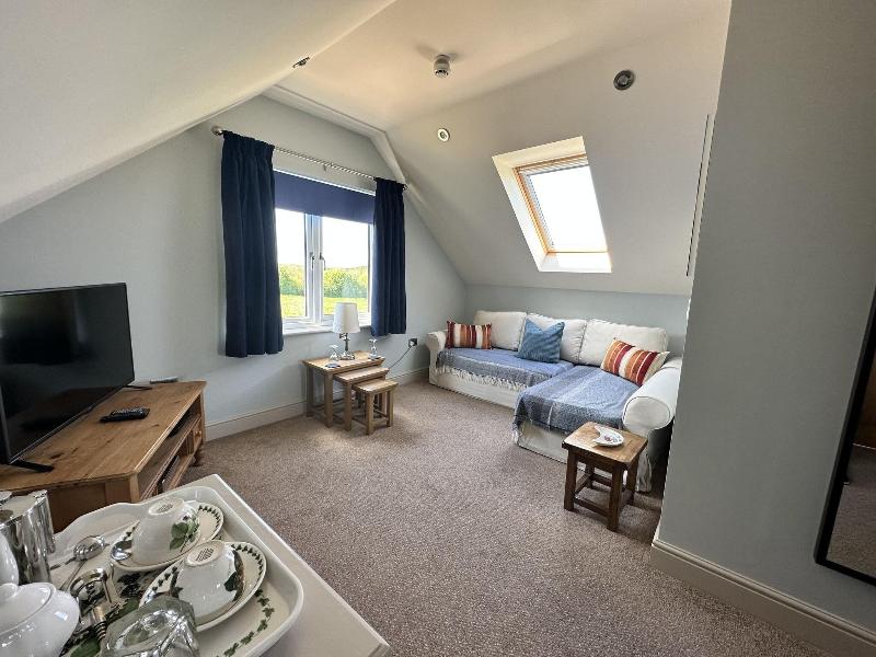 Canaston Oaks Luxury Bed   Breakfast - Oda