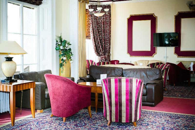 The Cumberland Hotel - Lobi