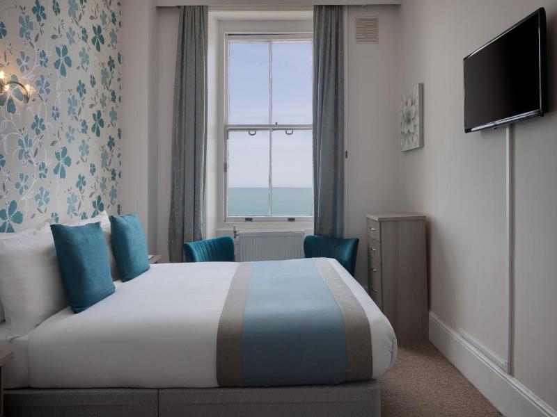 The Cumberland Hotel - Genel