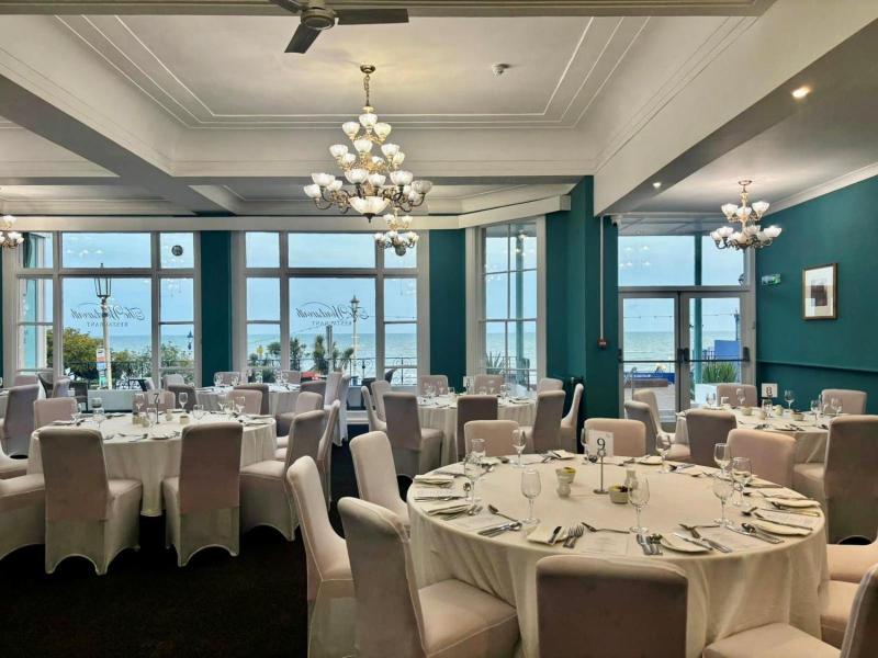 The Cumberland Hotel - Genel