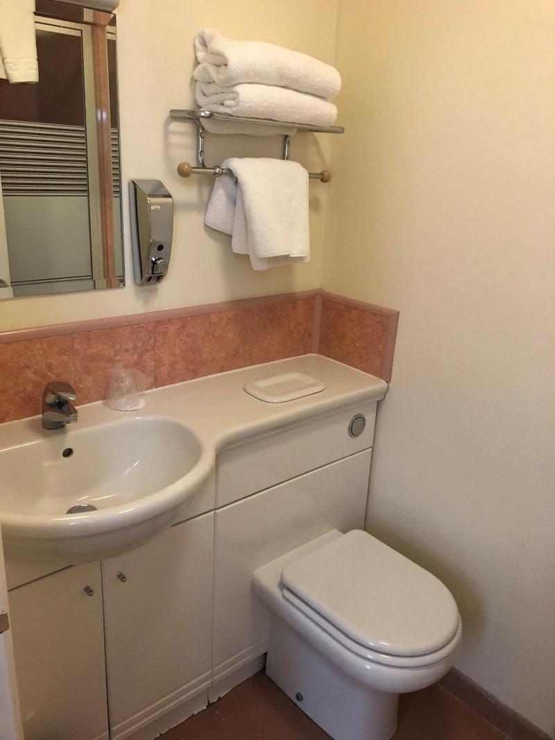 Beeches Hotel Leisure Club and Spa - Oda