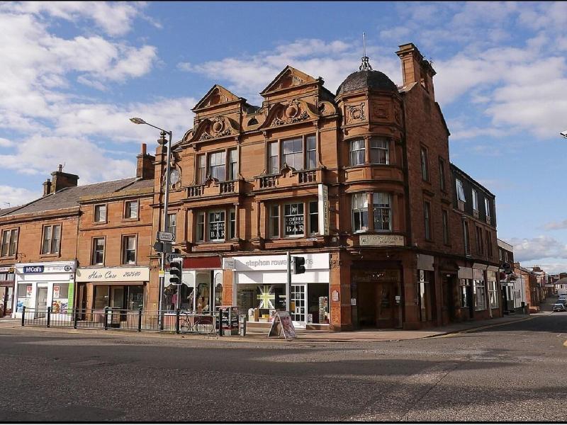 The Corner House Hotel - Genel