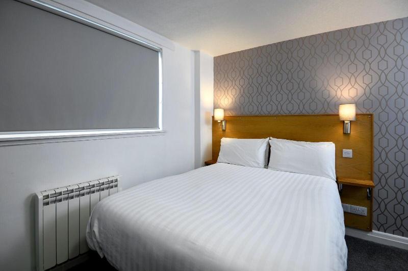 The Corner House Hotel - Oda