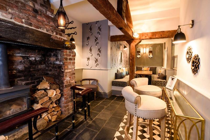 The Wheatsheaf Inn - Lobi