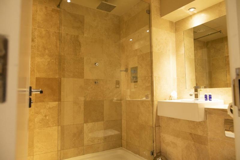 The Malvern Spa Hotel - Oda