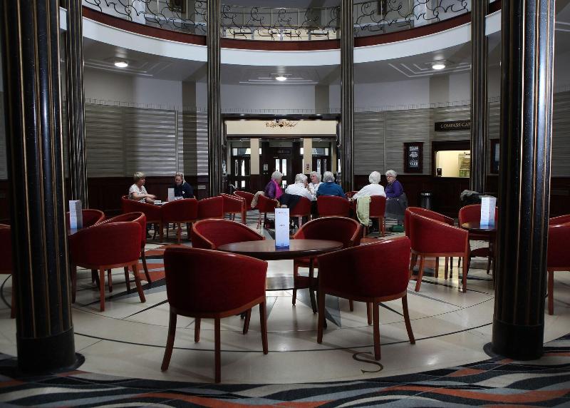 The Royal Maritime Club - Lobi
