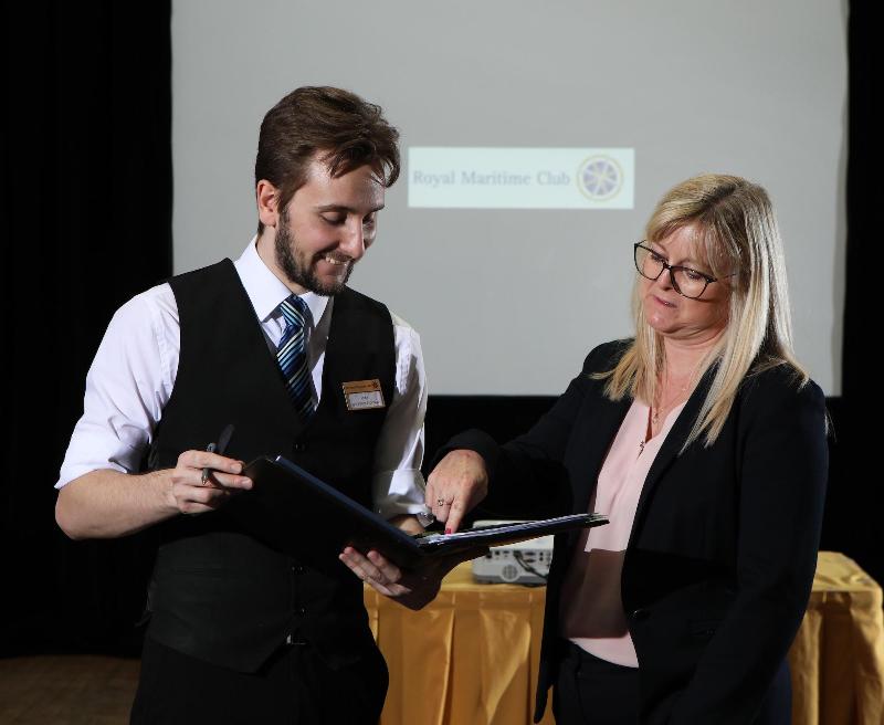 The Royal Maritime Club - Toplantı