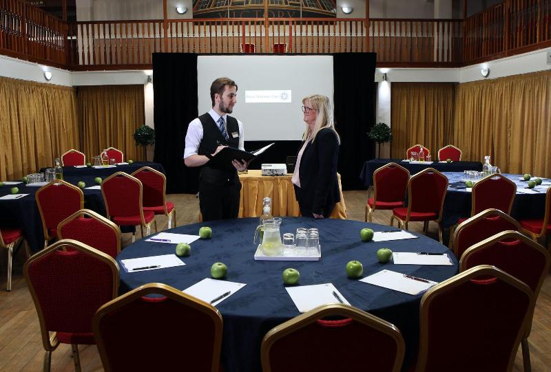 The Royal Maritime Club - Toplantı