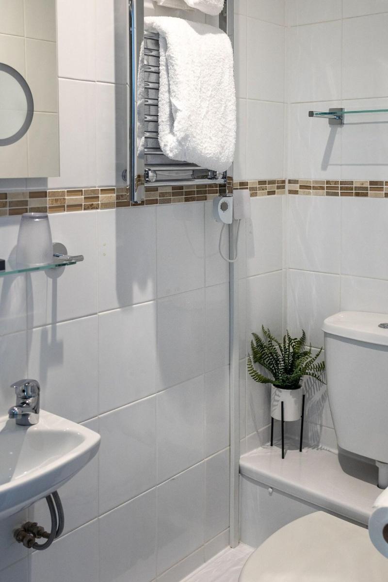 Gloucester House - Aktivite